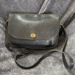 Vintage Coach City Bag